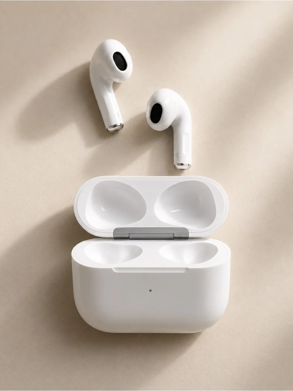 Apple White Wireless Earbud AirPods Pro 3